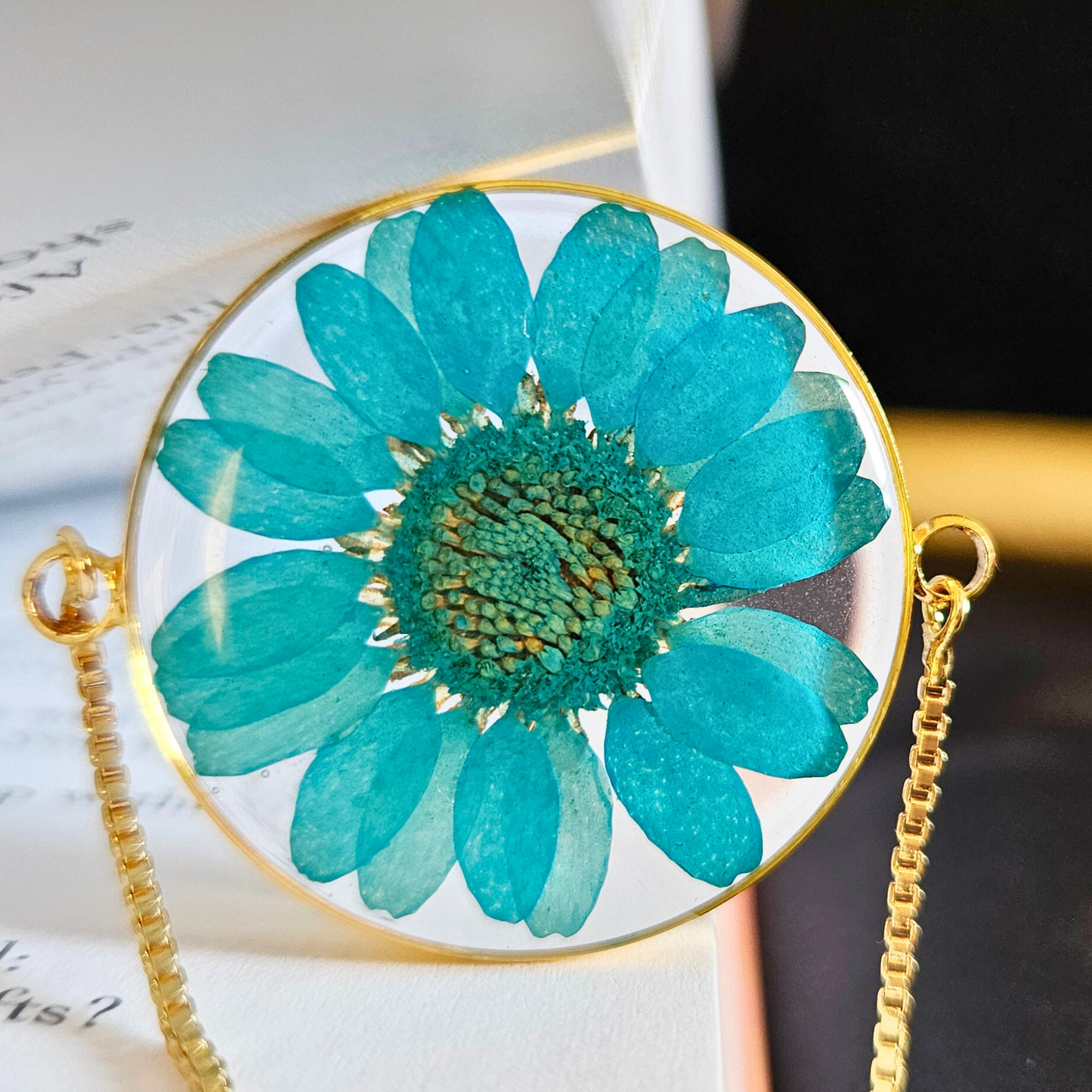 Blue Daisy Bracelet | Real Flower Jewellery