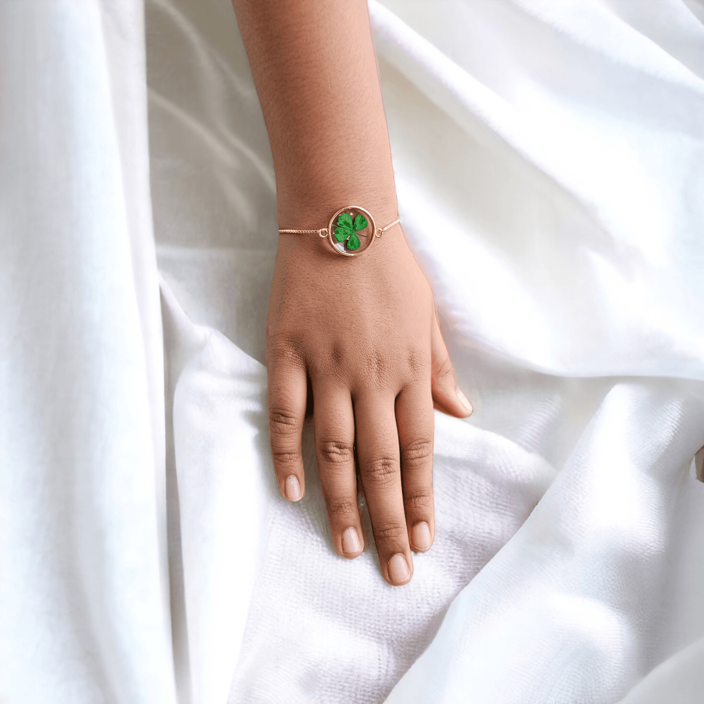 Clover Bracelet | Real Flower Jewellery | Elnorah Jewellery | Clover Leaf