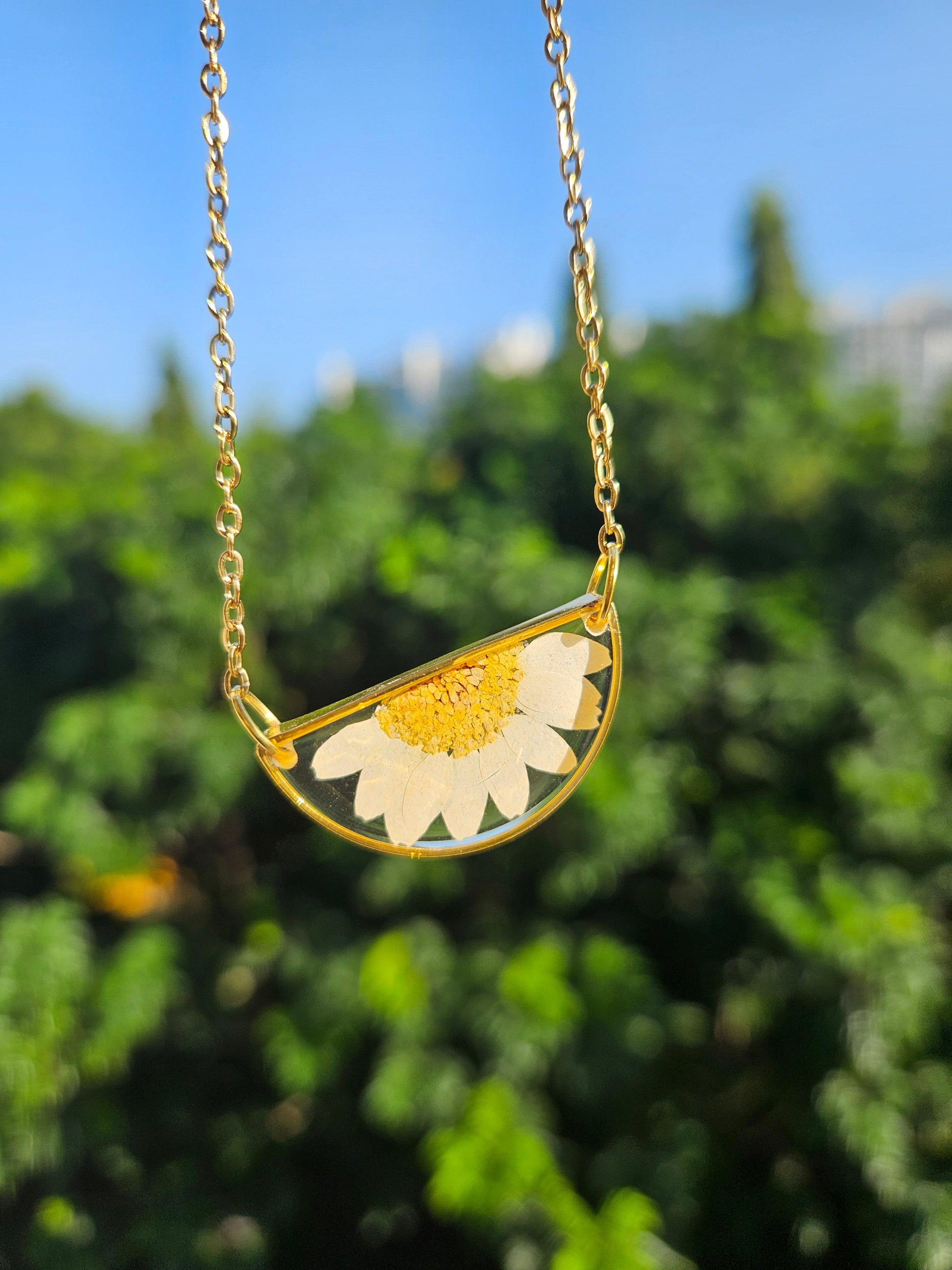 Daisy Crescent Necklace | Jewellery for Women | Floral Necklace for women | Gifts for women