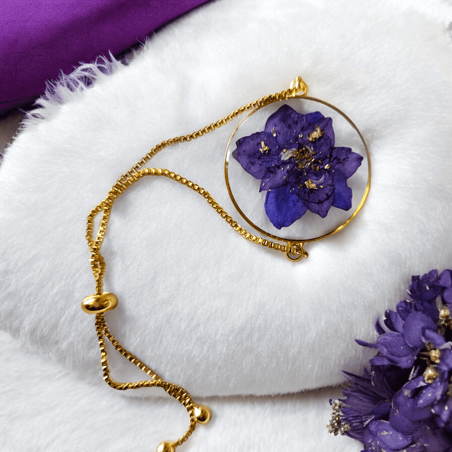 Water Lily Bracelet | Real Flower Jewellery | Water Lily Floral Bracelet | Elnorah Jewellery