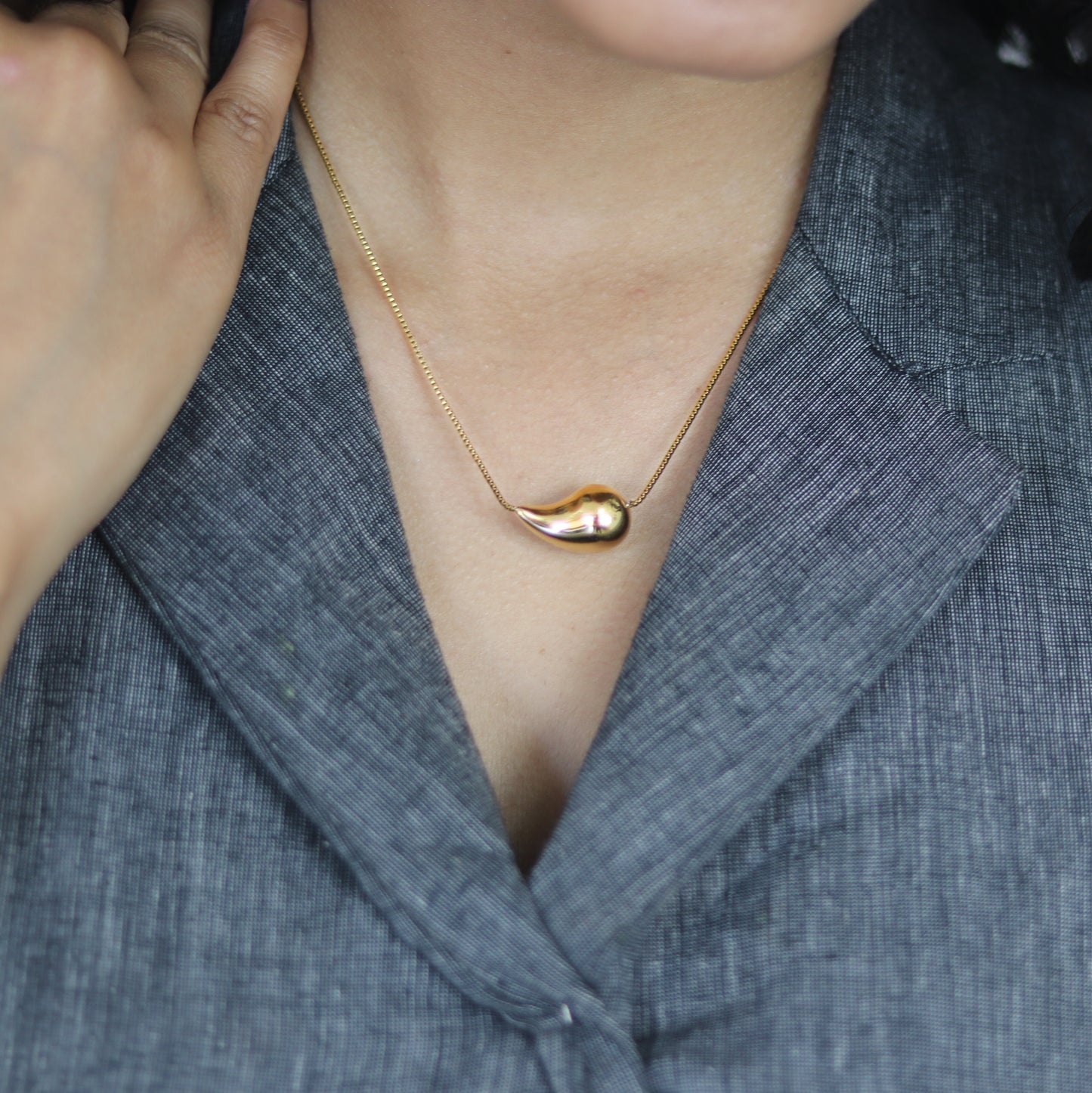 Golden Teardrop Necklace | Waterproof stainless steel Necklace for Women