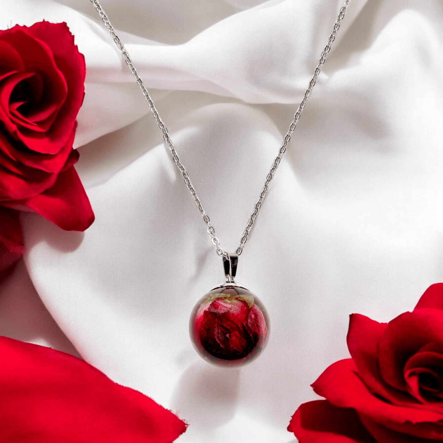 Elegant Red Rose Necklace