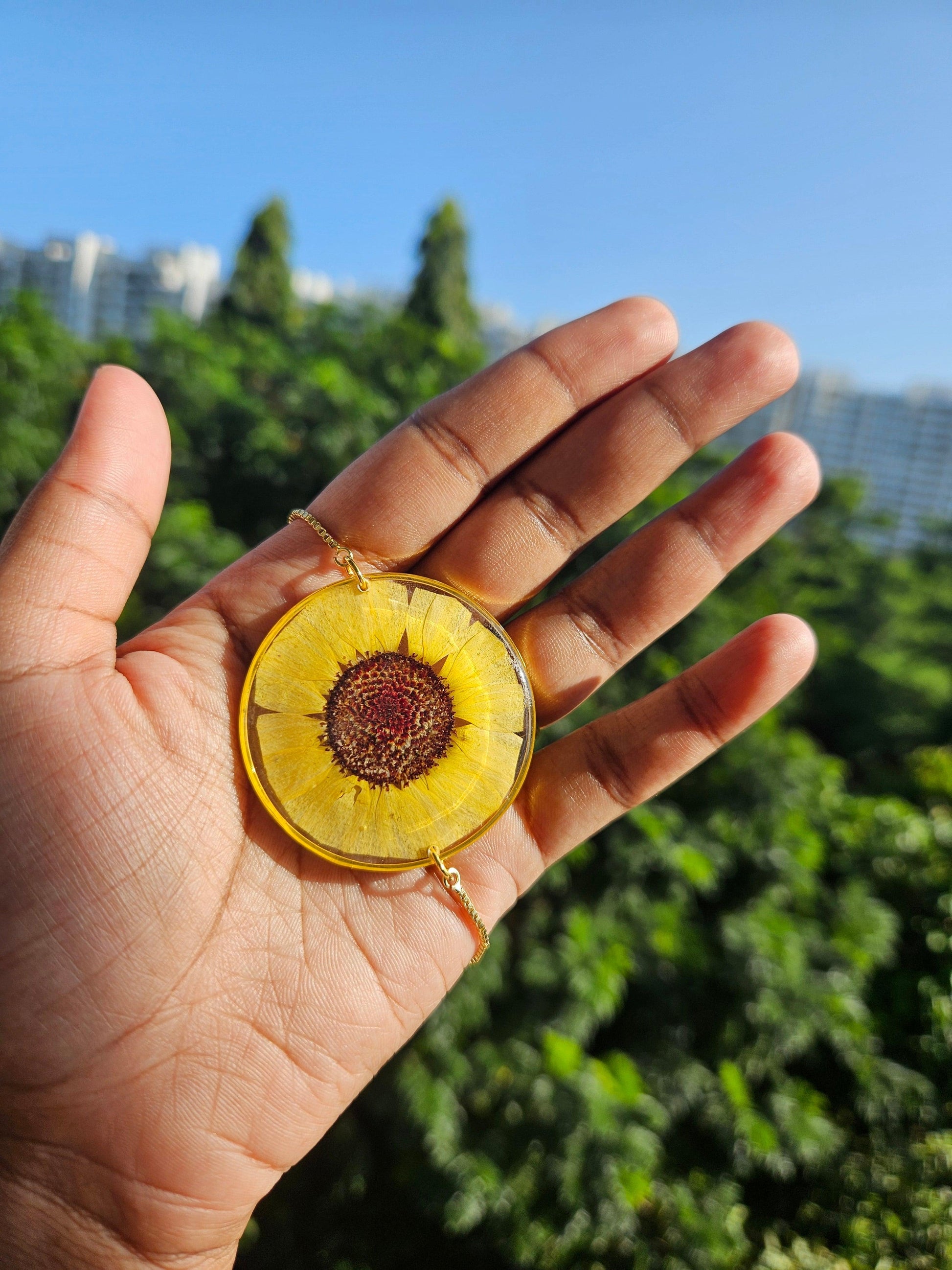 Sunflower Bracelet for Women | Gifts for girlfriend and wife | Real Flower Jewellery for Women