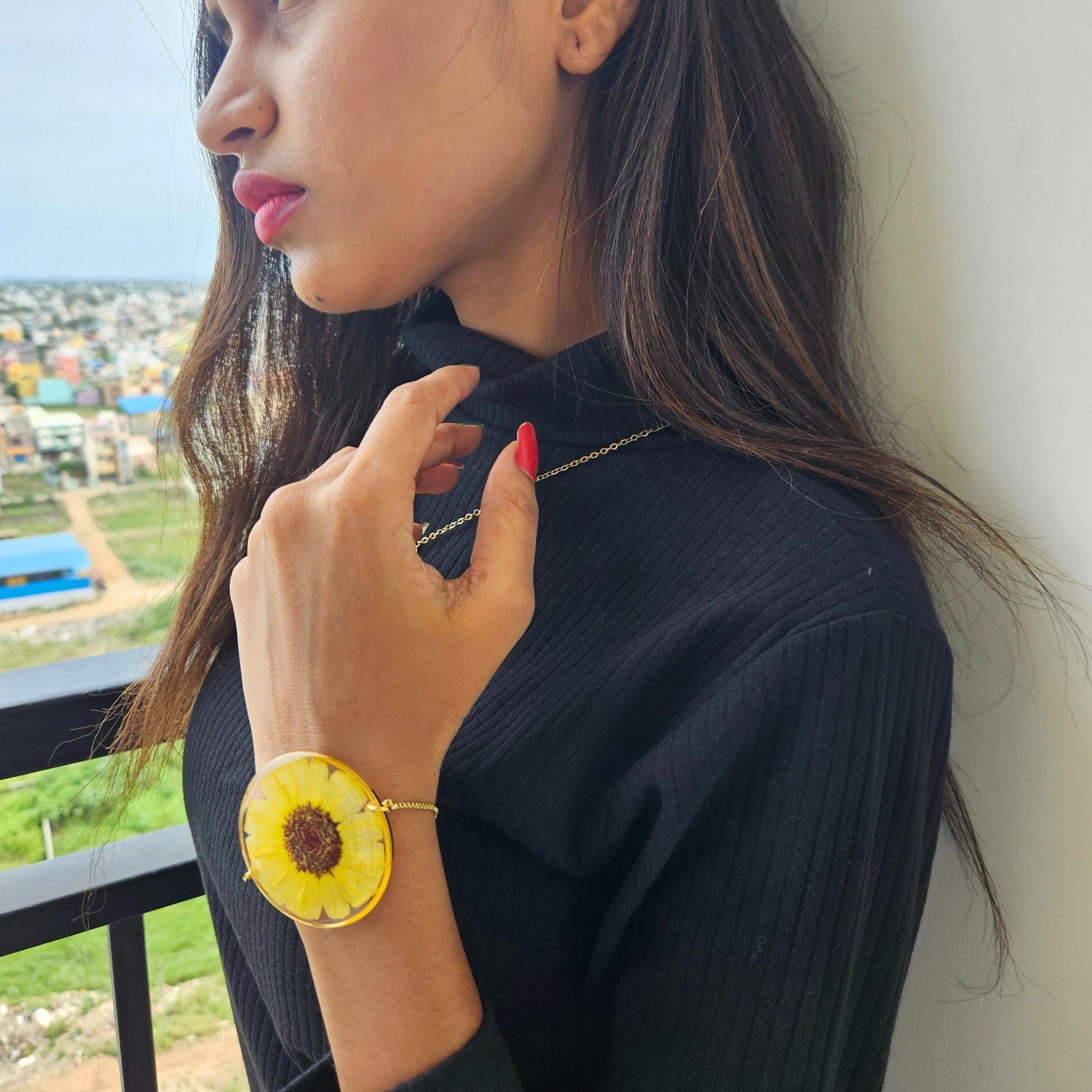 Sunflower Bracelet for Women | Gifts for girlfriend and wife | Real Flower Jewellery for Women