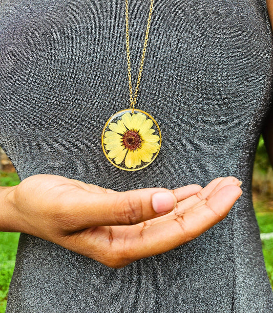 Real Sunflower Necklace | SunshineBloomNecklace | Elnorah Jewellery | Floral Jewellery