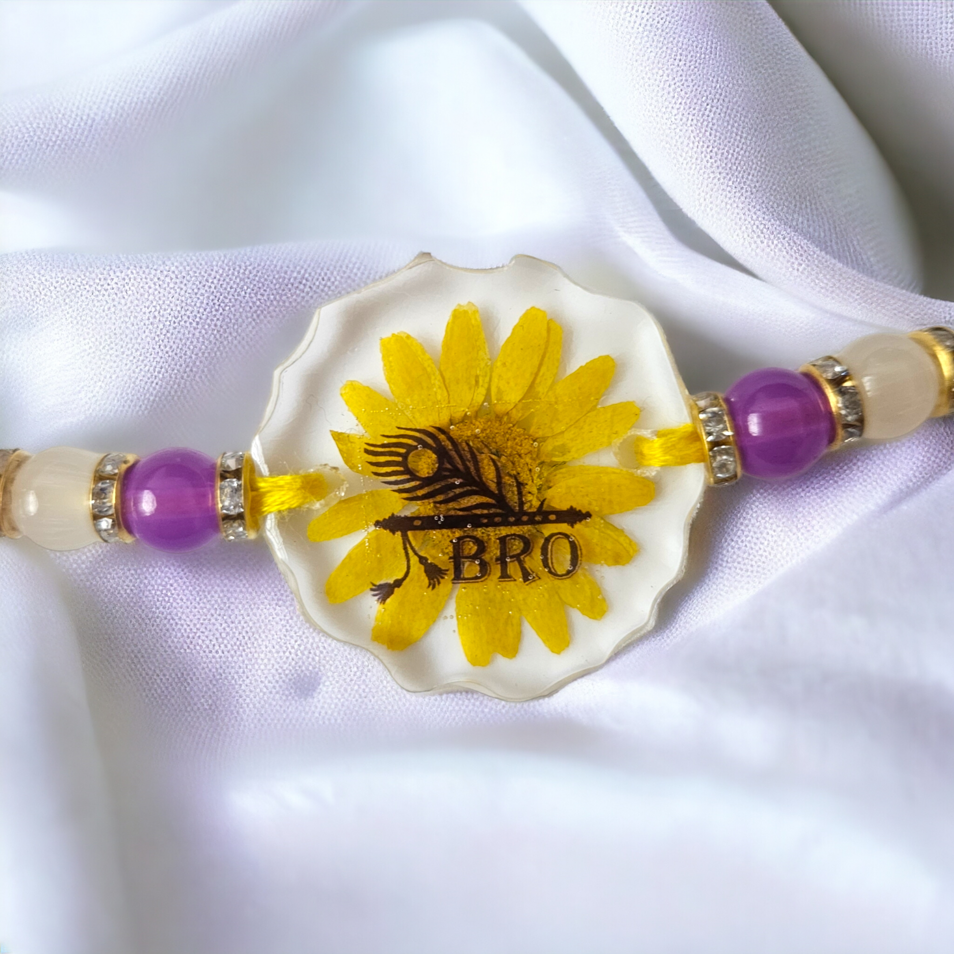 Sunshine Daisy Rakhi | Rakhi for Raksha Bandhan | Floral Rakhi | Elnorah Jewellery