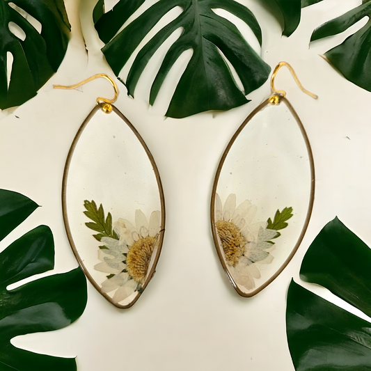 White Daisy Fern Earrings | Real Flower Jewellery | Elnorah Jewellery