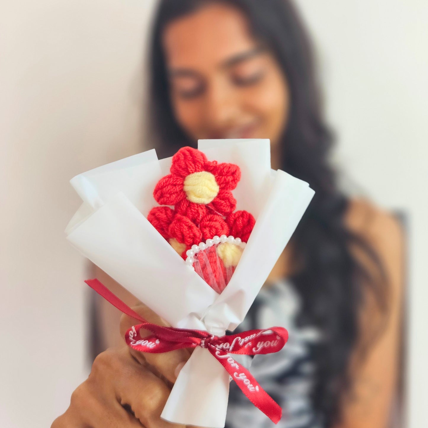 Crimson Charm Mini Daisy Bouquet | Red daisy mini bouquet | Valentines day gift | mini flower bouquet | Elnorah