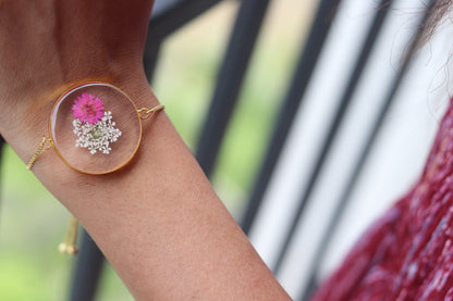 Lace & Daisy Bloom Bracelet