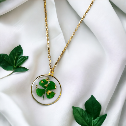 Lucky Clover Pendant | Real Flower Jewellery | Elnorah Jewellery | Botanical