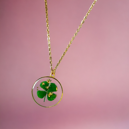 Lucky Clover Pendant | Real Flower Jewellery | Elnorah Jewellery | Botanical