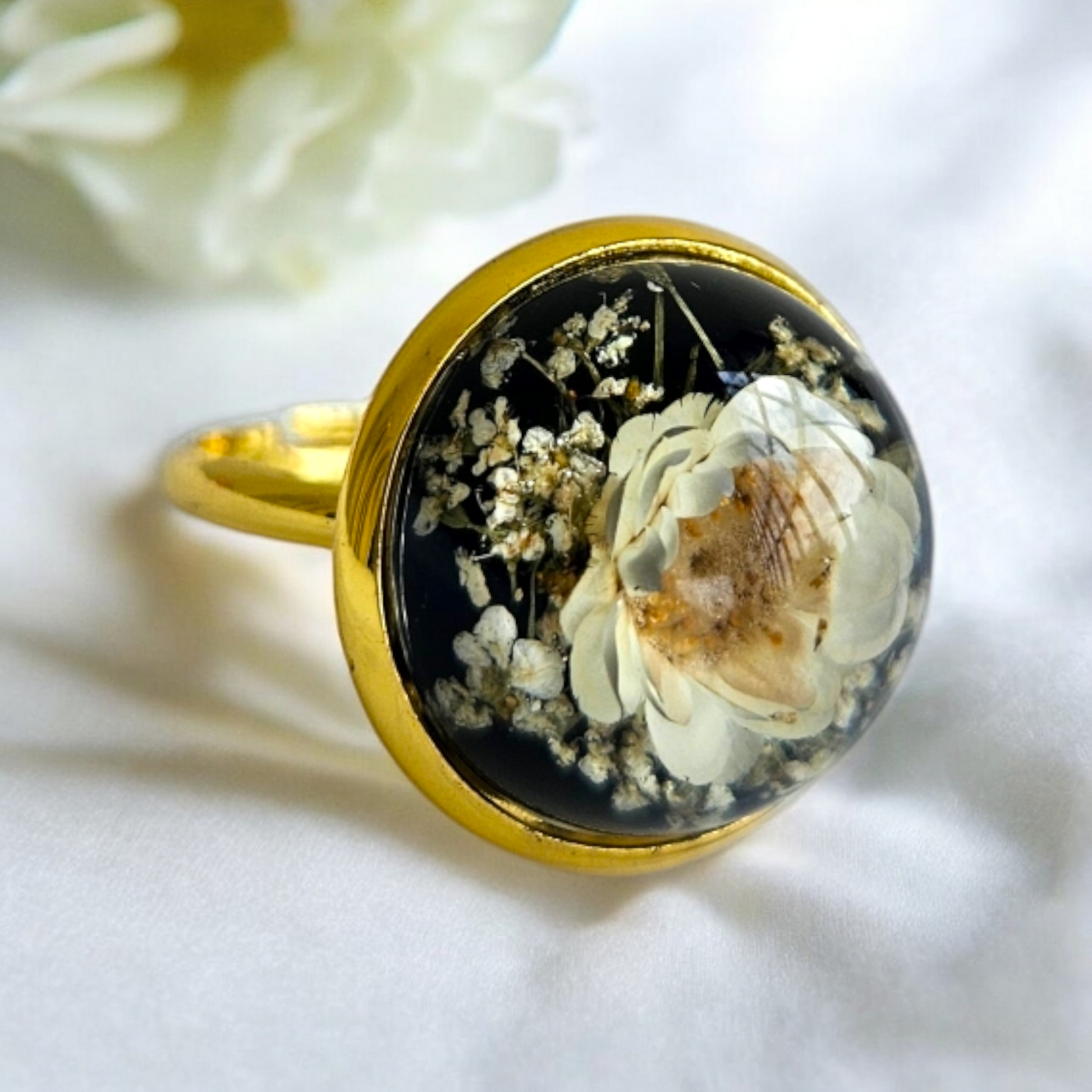 Midnight Blossom Ring | Rings for Women | Real Flower Jewellery | Elnorah Jewellery | Rings | Gifts for her