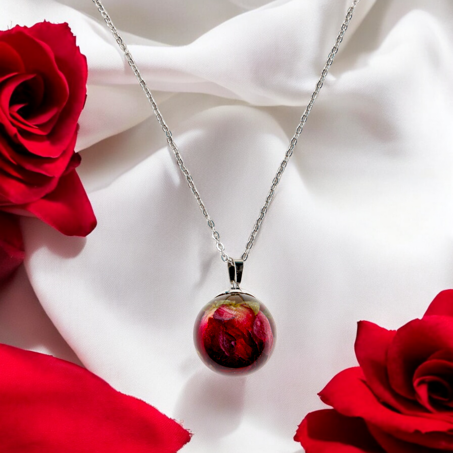 Elegant Rose Necklace