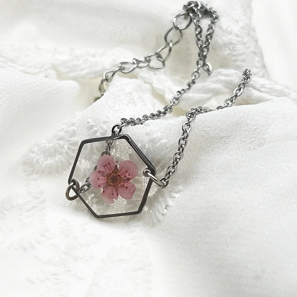 Pink Forget me not bracelet | Real Flower Jewellery | Elnorah