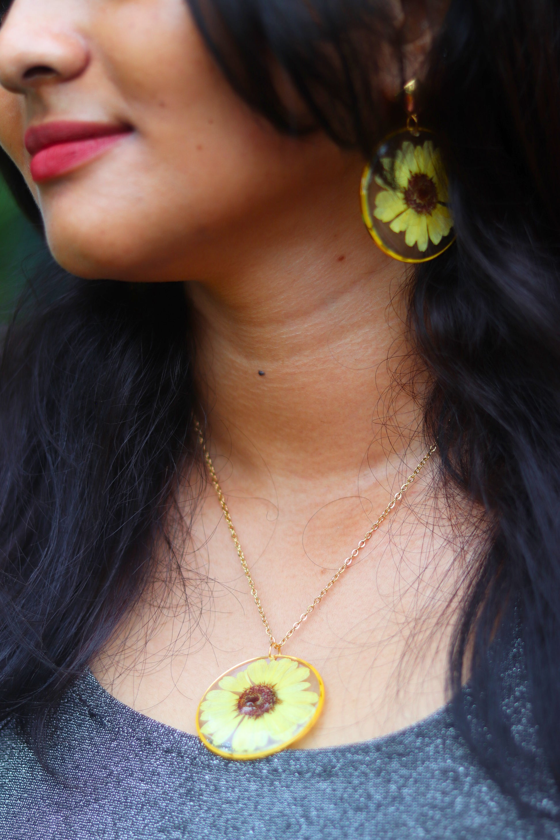 Radiant Sunflower Set Necklace and Earrings| Real Flower Jewellery | Elnorah Jewellery