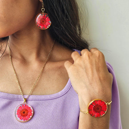 Red Bloom Set (Necklace, Bracelet, Earrings) | Real Flower Jewellery | Botanical Jewellery | Elnorah