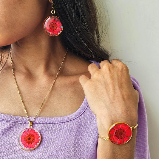 Red Bloom Set (Necklace, Bracelet, Earrings) | Real Flower Jewellery | Botanical Jewellery | Elnorah
