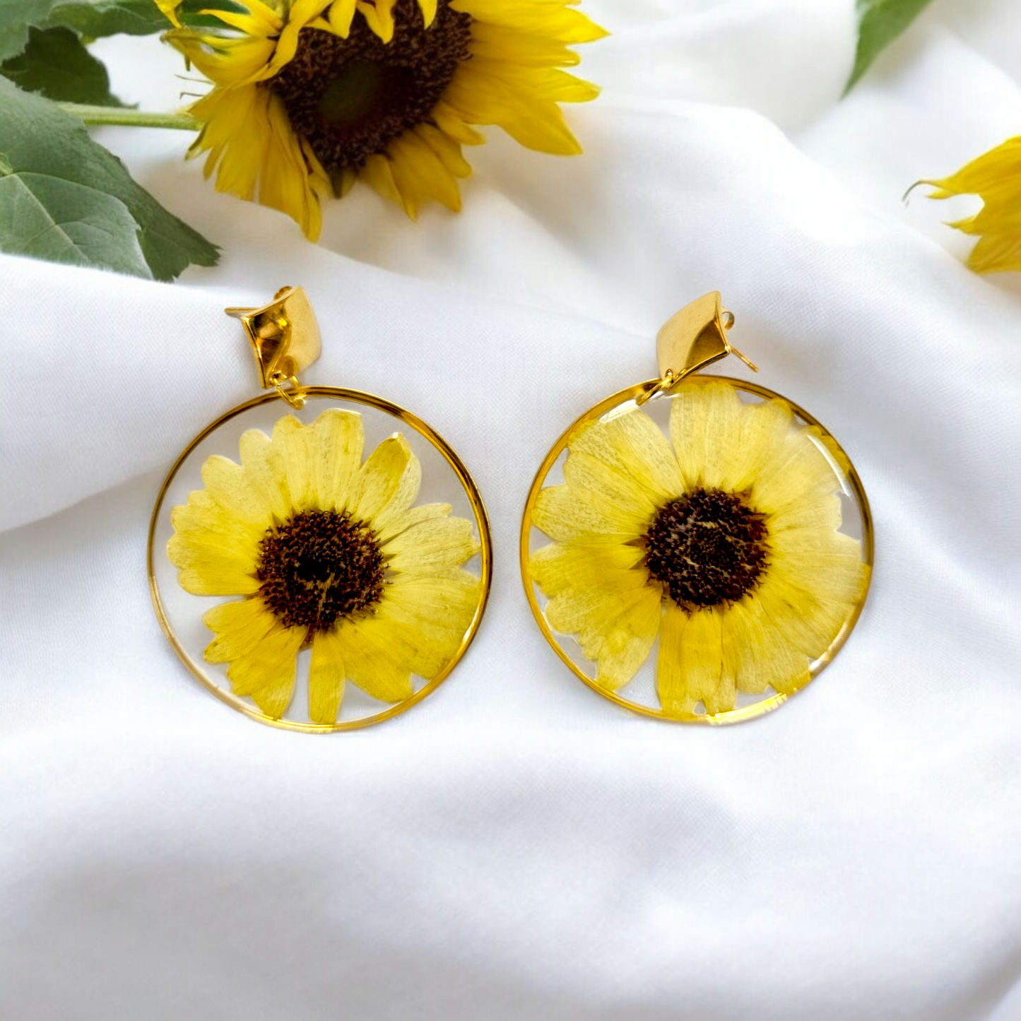 Sunflower Earrings | Real Flower Jewellery | Botanical earrings | Elnorah Jewellery