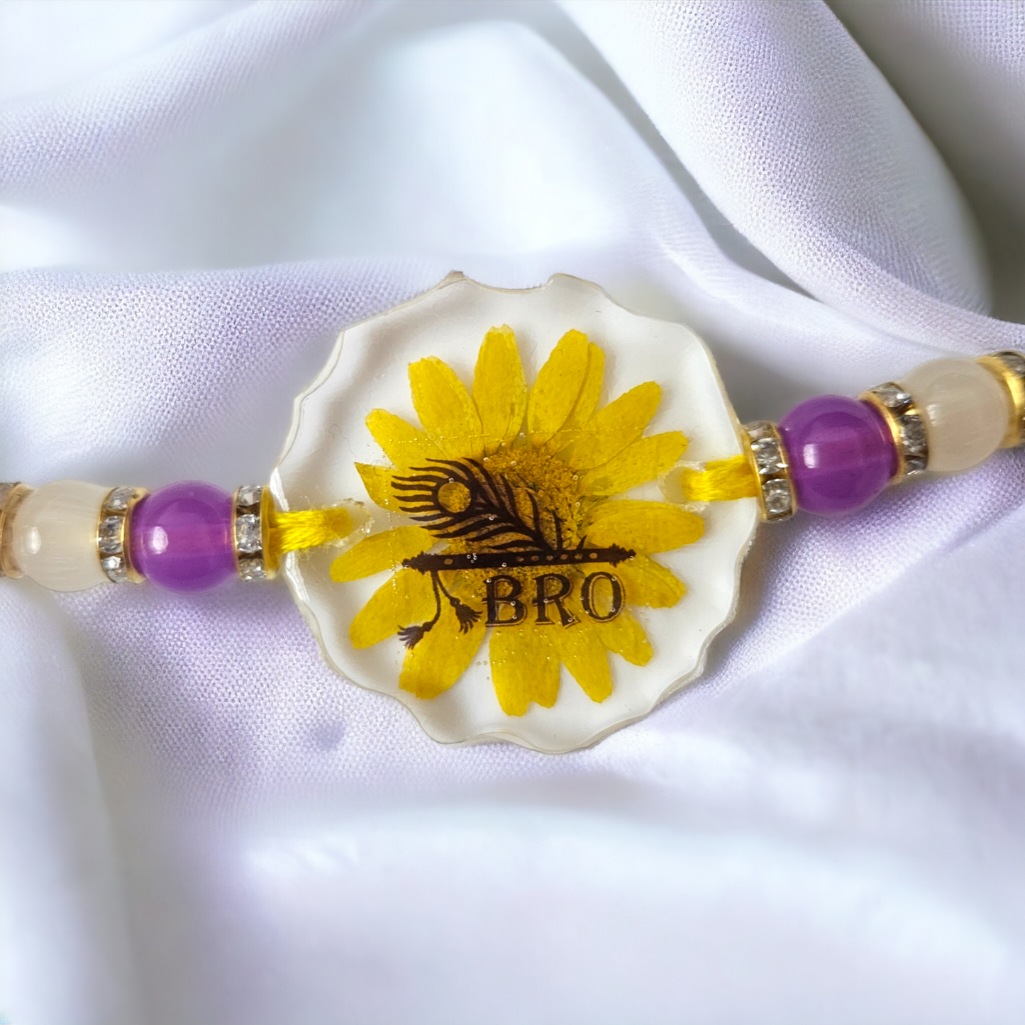 Sunshine Daisy Rakhi | Rakhi for Raksha Bandhan | Floral Rakhi | Elnorah Jewellery 